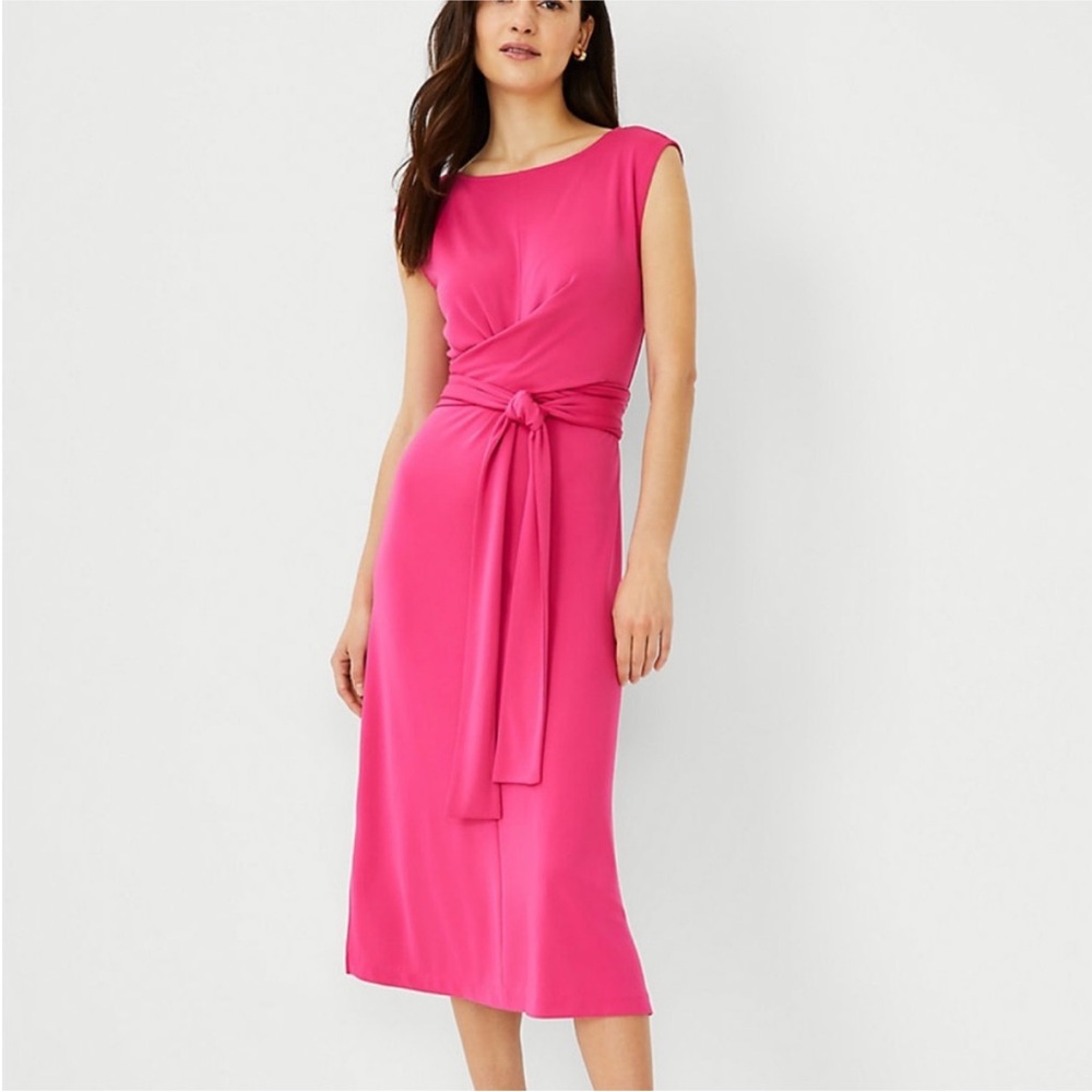 Elegant Pink Cap Sleeve Midi-Dress